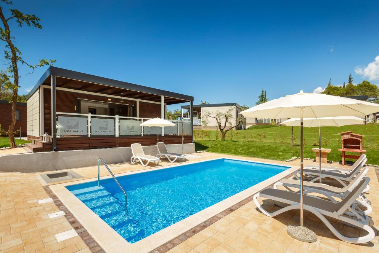 Premium Camping Homes Santa Marina, Lanterna Tar-Vabriga Kültér fotó