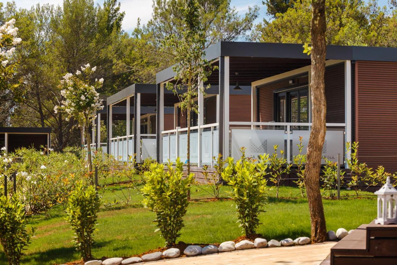 Premium Camping Homes Santa Marina, Lanterna Tar-Vabriga Kültér fotó